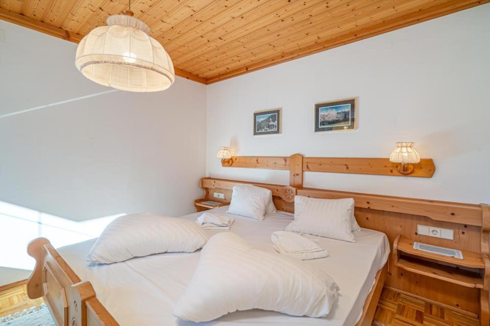 Appartements Spitzegel 黑马戈尔 外观 照片